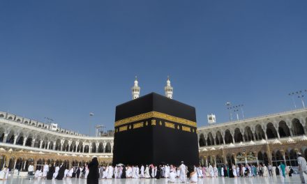 If Islam opposes idol worship, why do Muslims pray to a square structure?